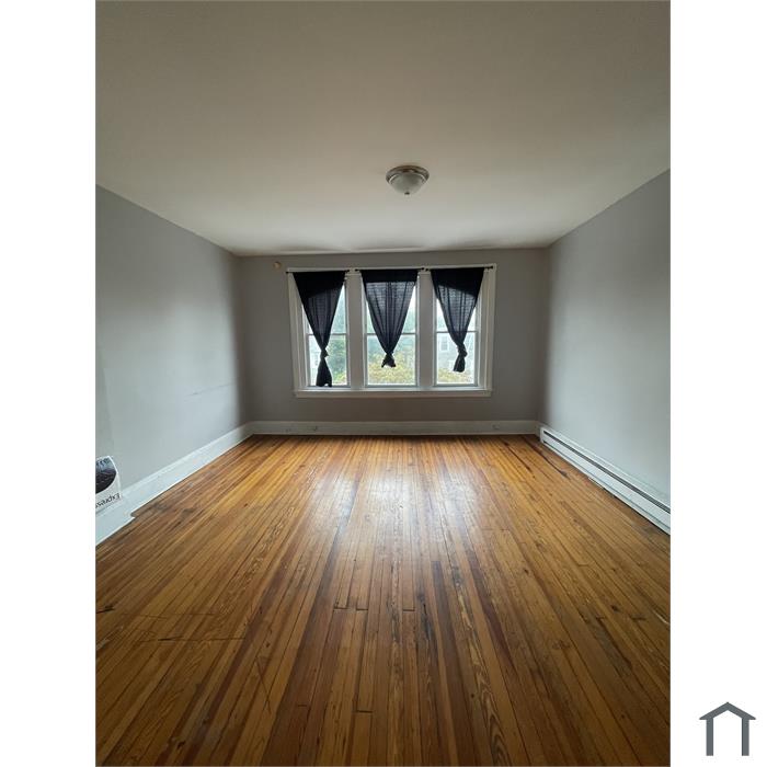 Studio Apartment 147 W Manheim St in Philadelphia, PA
