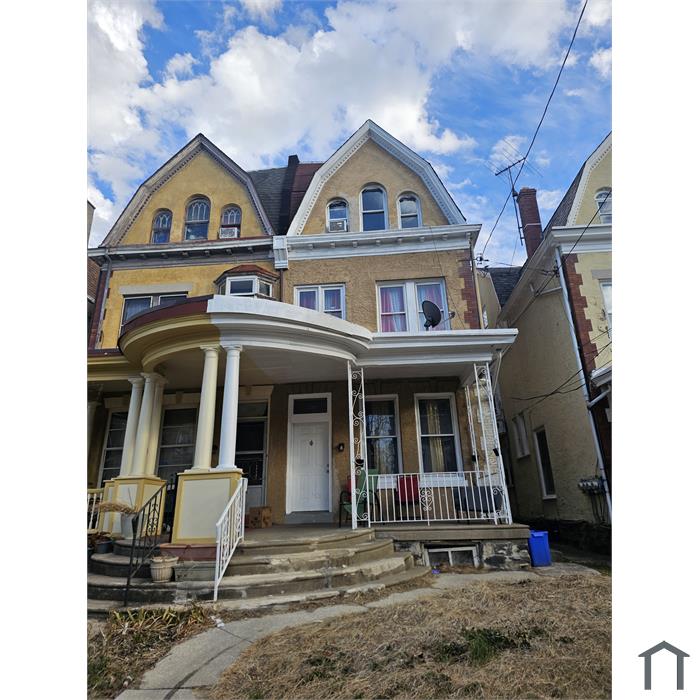 216 W Penn St
