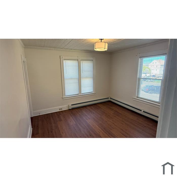102 Francis Ave