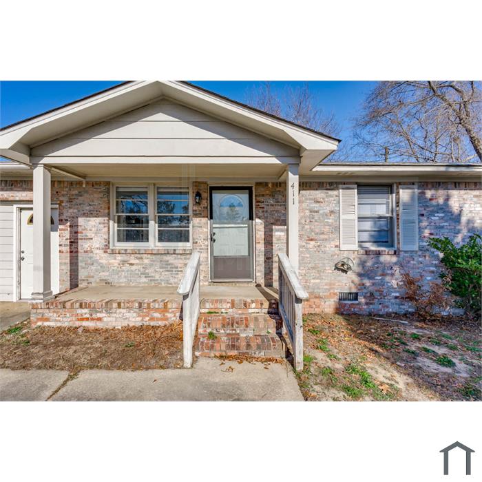 411 N Pines Rd