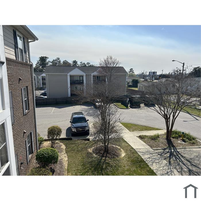 Pine Hill Apartments