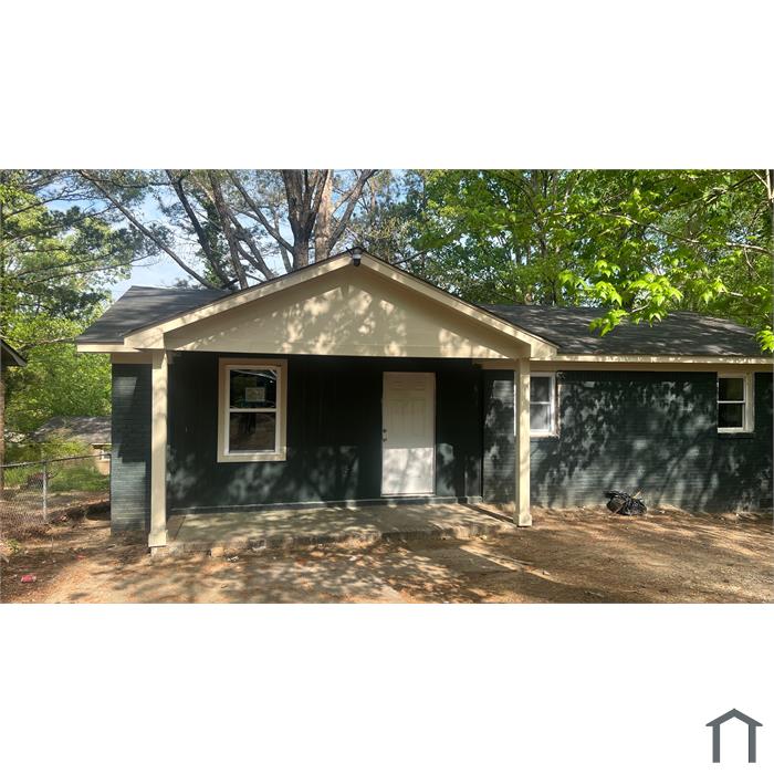 820 Old Oak Dr