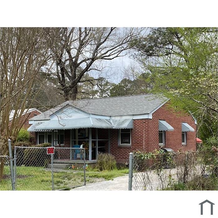 2329 Chappelle St