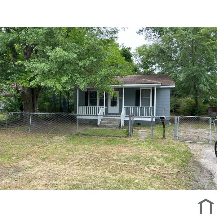 2863 Alabama Dr