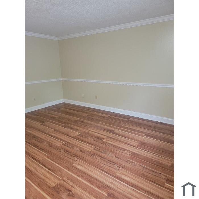 262 Fleming Rd