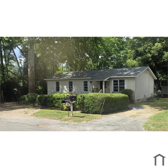 418 Barnwell Ave NE