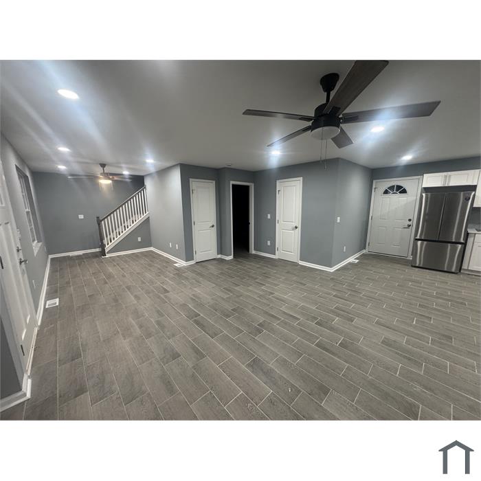 3322 Chesapeake Cir