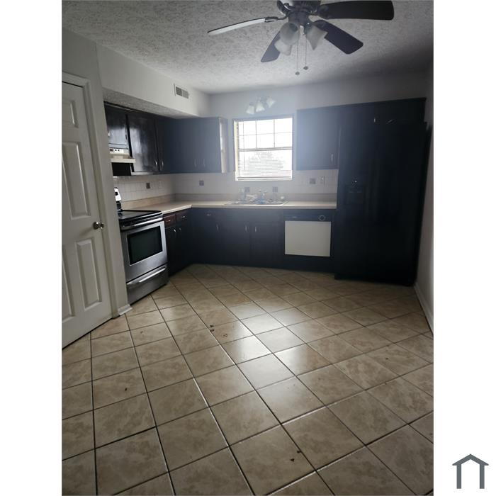 3111 Wildwood Dr
