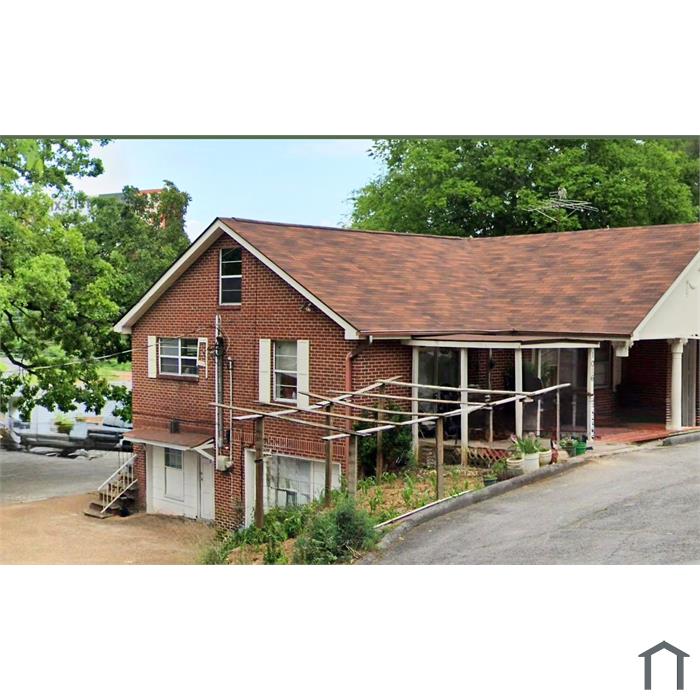 1016 Greenslake Rd