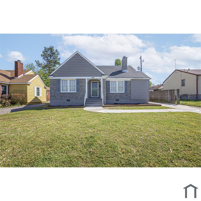 1601 N Michelle Cir