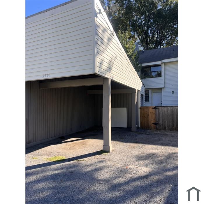 2785 Carol Trace Walk