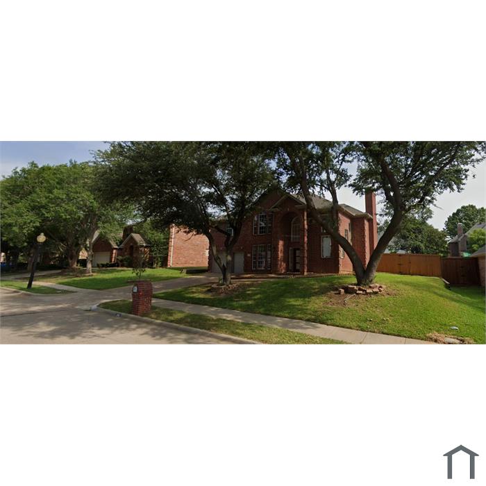 2820 Lakemont Dr