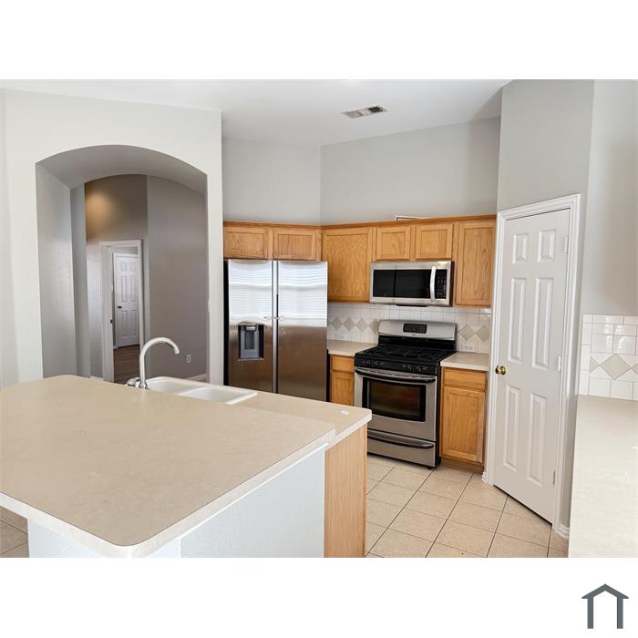 1329 Bent Tree Dr