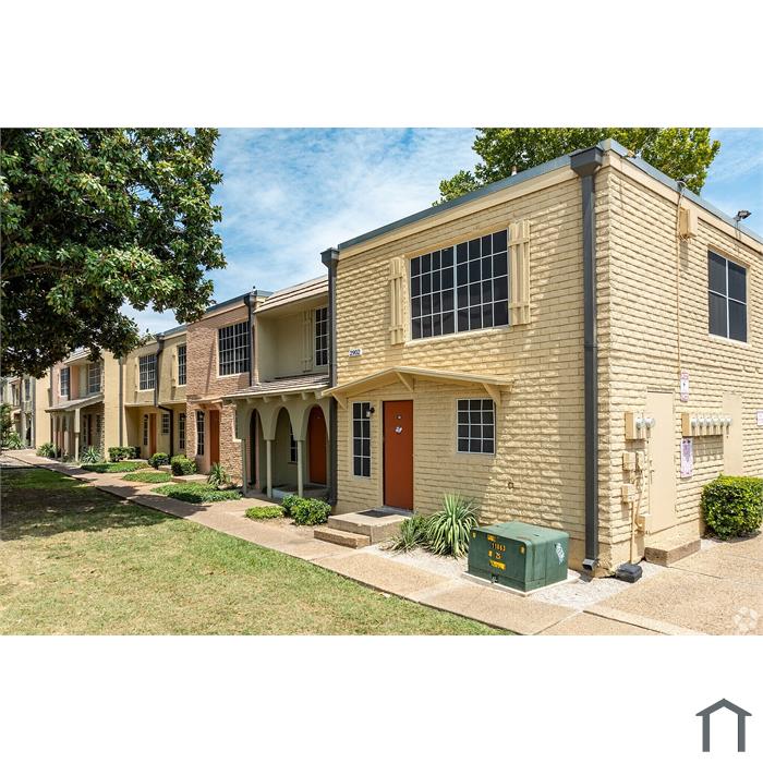 Garland Oaks