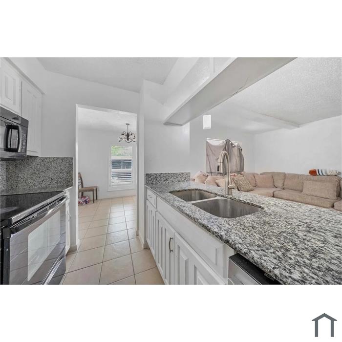 374 Valley Park Dr