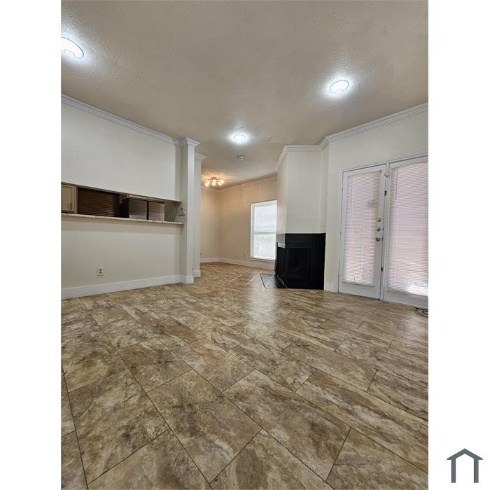 4414 Point Blvd