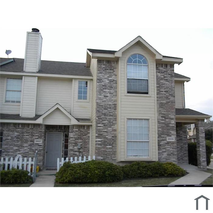 3809 Brandon Park Dr