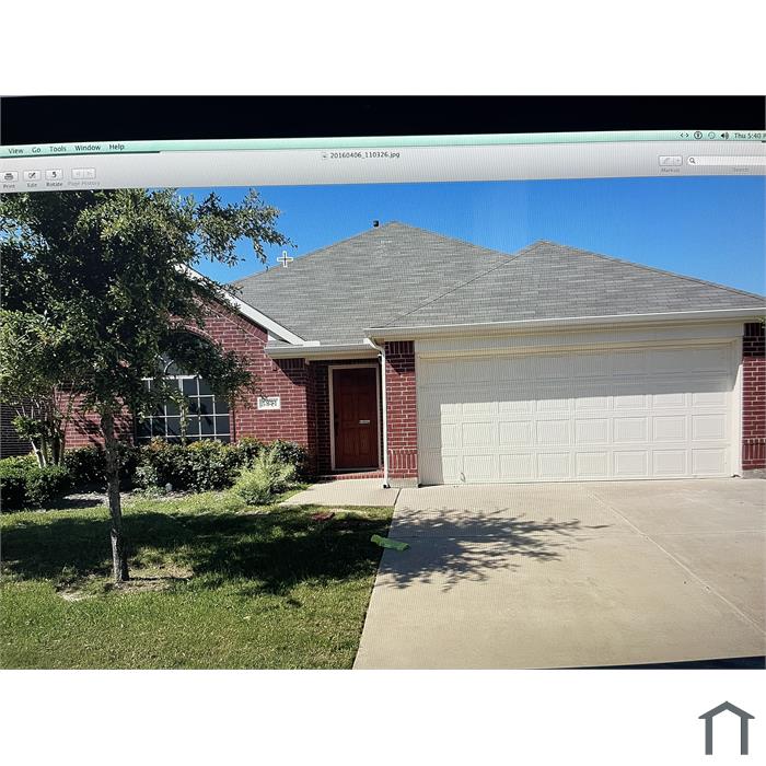 4 Bedroom Single Family House 5871 Candlelight Ln in Grand Prairie, TX