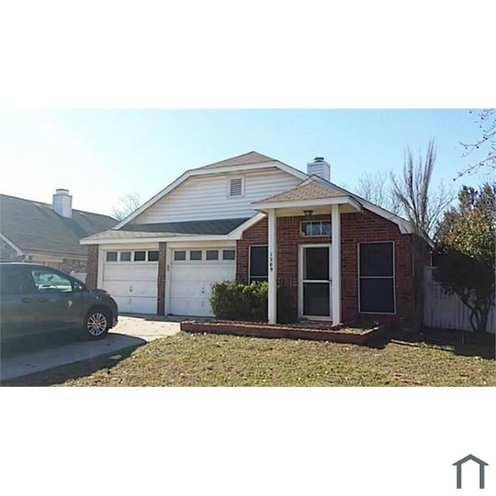 1209 Arthur Ct