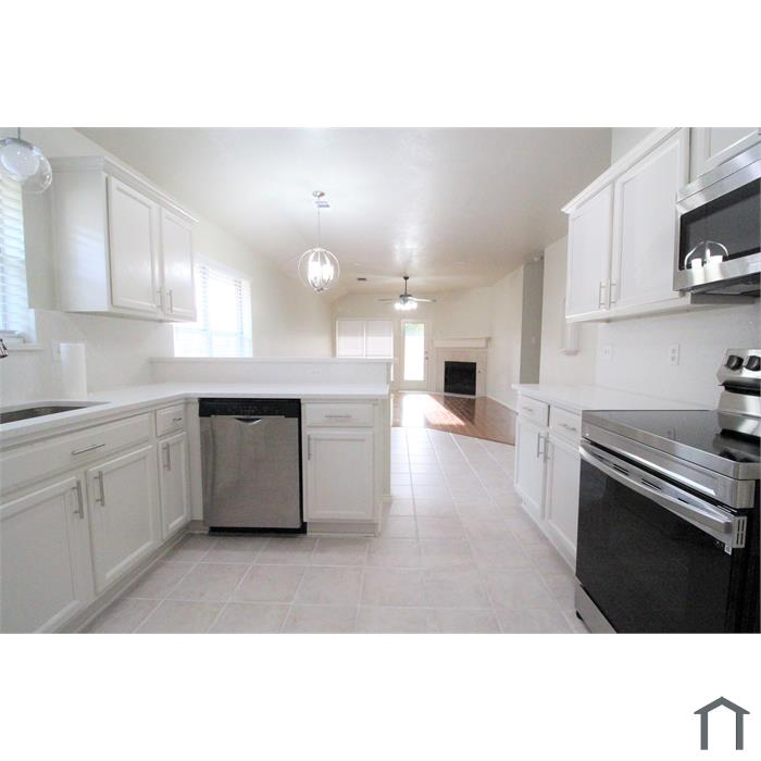 1304 Marchant Pl
