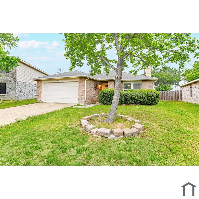 2205 White Pine Dr