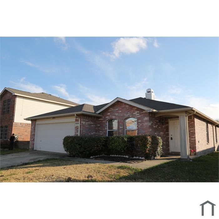 2232 Maple Dr