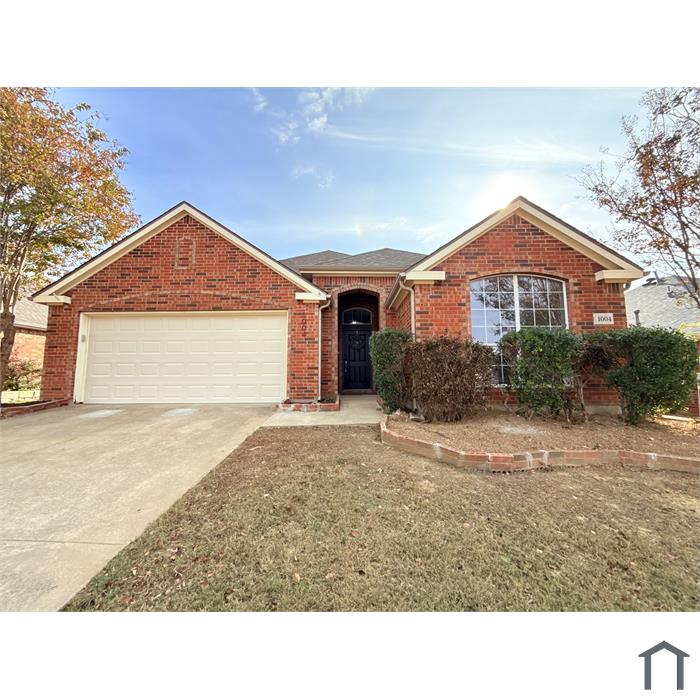 1004 Broken Spoke Dr