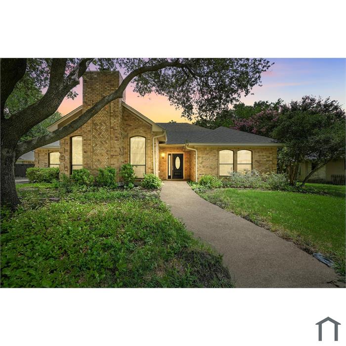 1928 Meandering Way