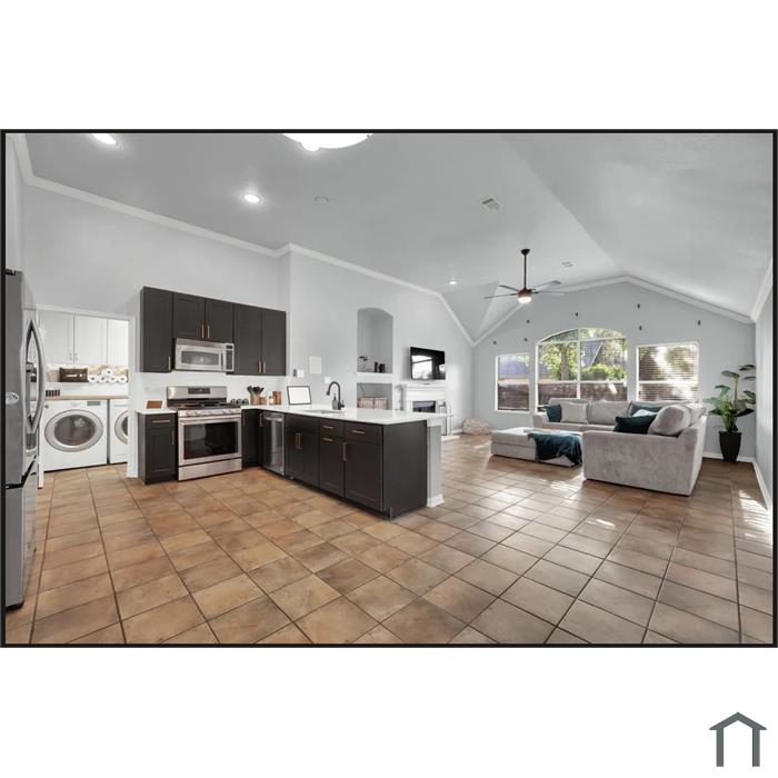 2813 Grand Canyon Ct