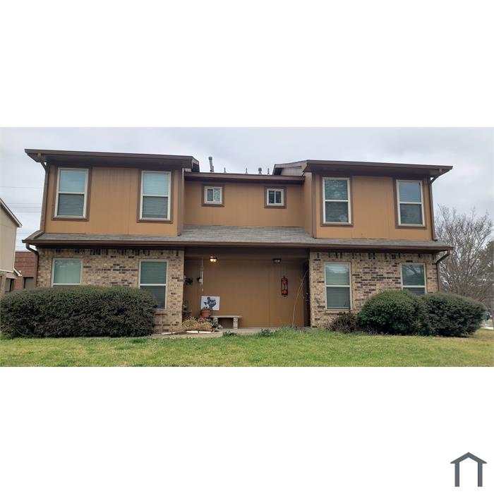 2402 Lakeview Cir