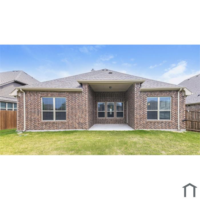 924 Manuel Dr