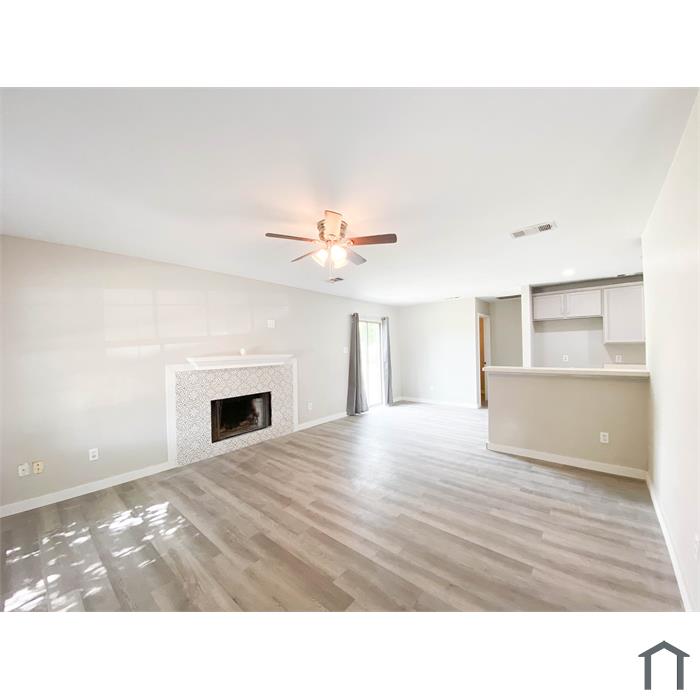 2708 Clemson Cir