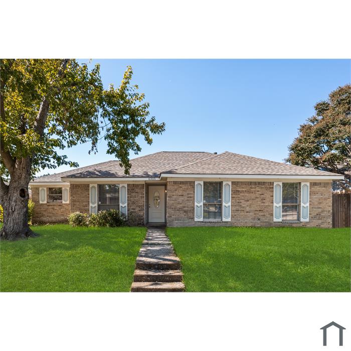 6305 Acapulco Dr