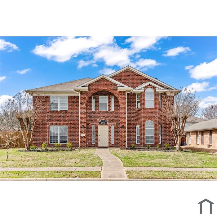 1114 Hall Dr