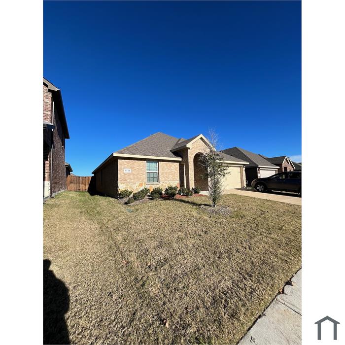 3141 Glazner Dr