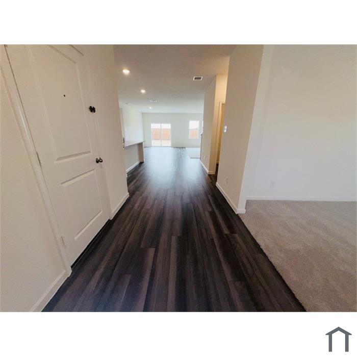 1245 Herring Dr