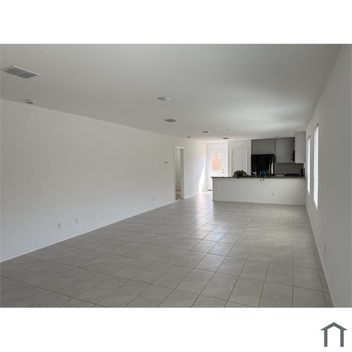 1813 Ibis Ln