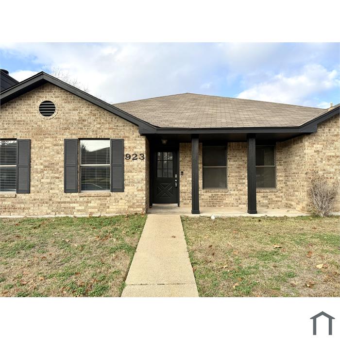 923 Wayne Ave