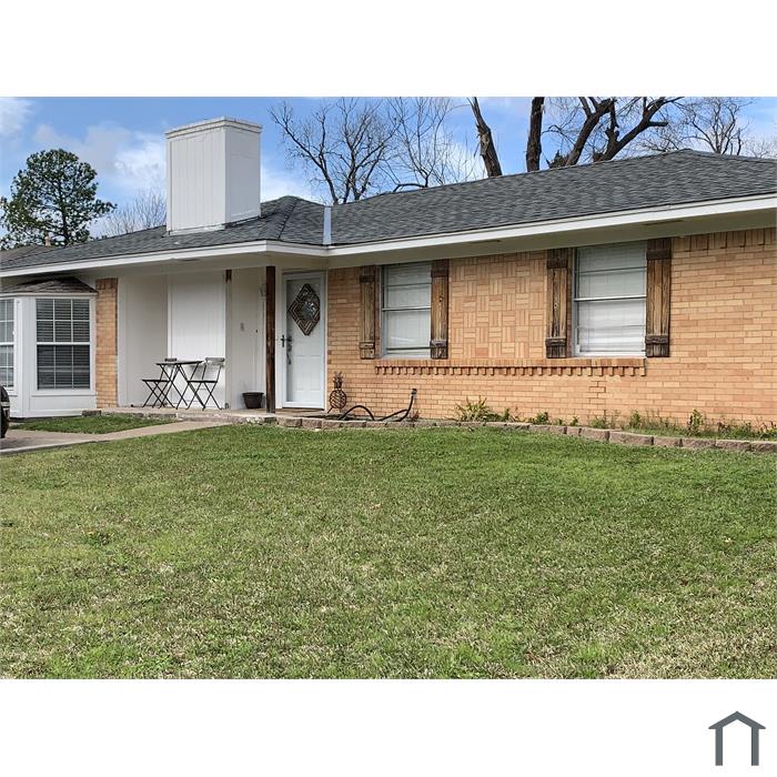 1425 Rusk Dr