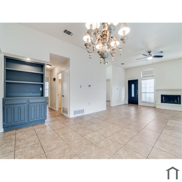 1423 Colborne Dr