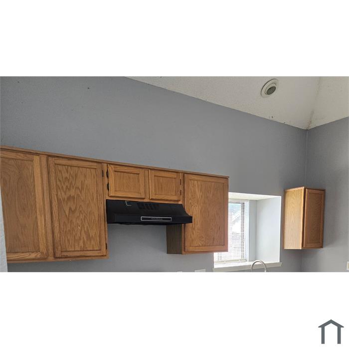 2307 Weatherby Dr