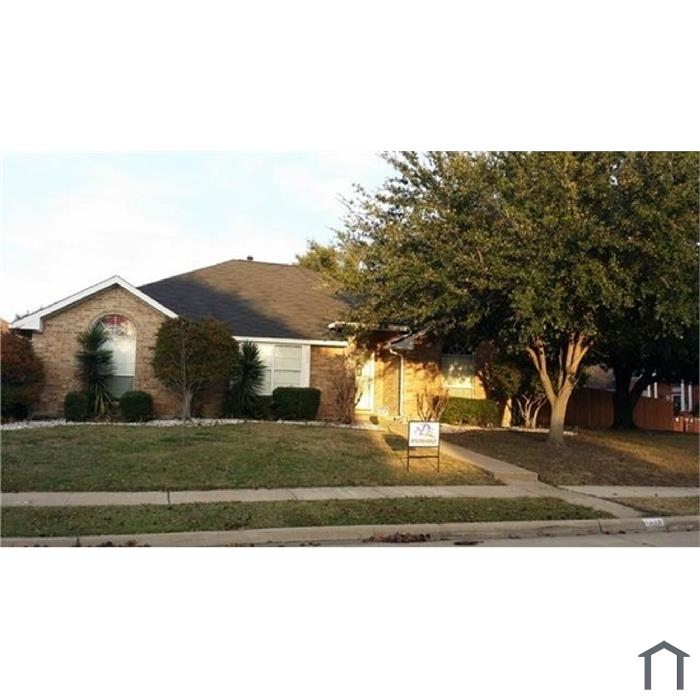 1808 Lacy Ln