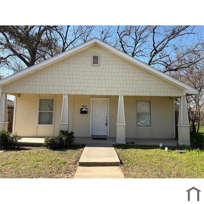 3809 Spence St