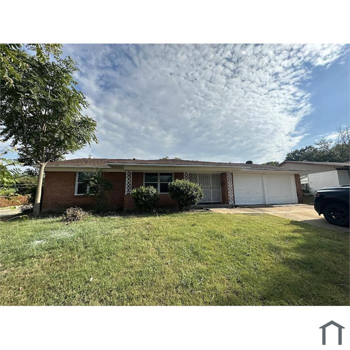 806 Emberwood Dr