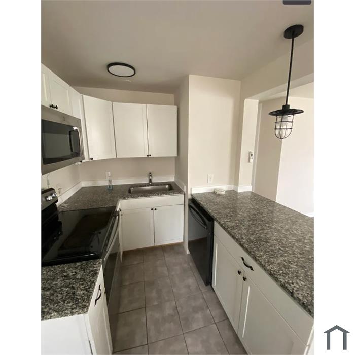 5706 Pickfair Cir