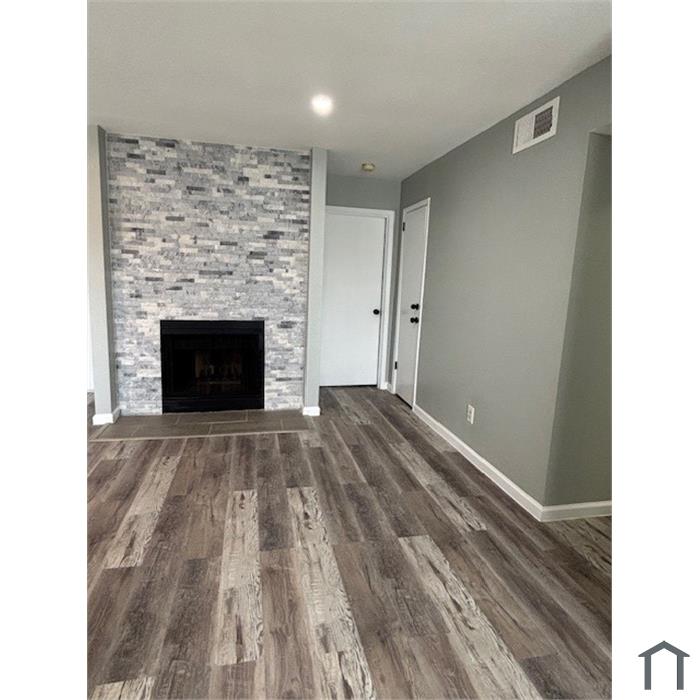 12480 Abrams Rd