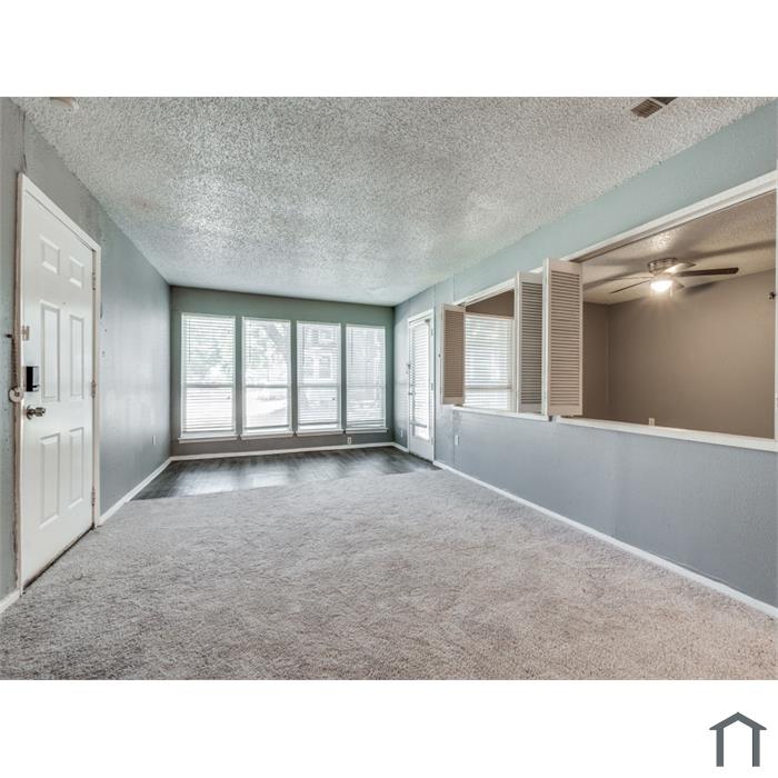 1 Bedroom Apartment 9696 Walnut St in Dallas, TX