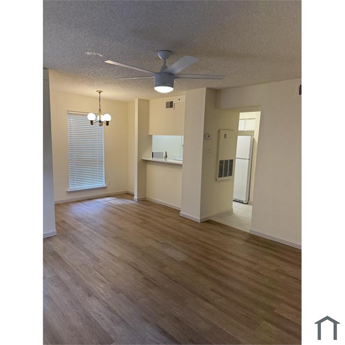 12480 Abrams Rd