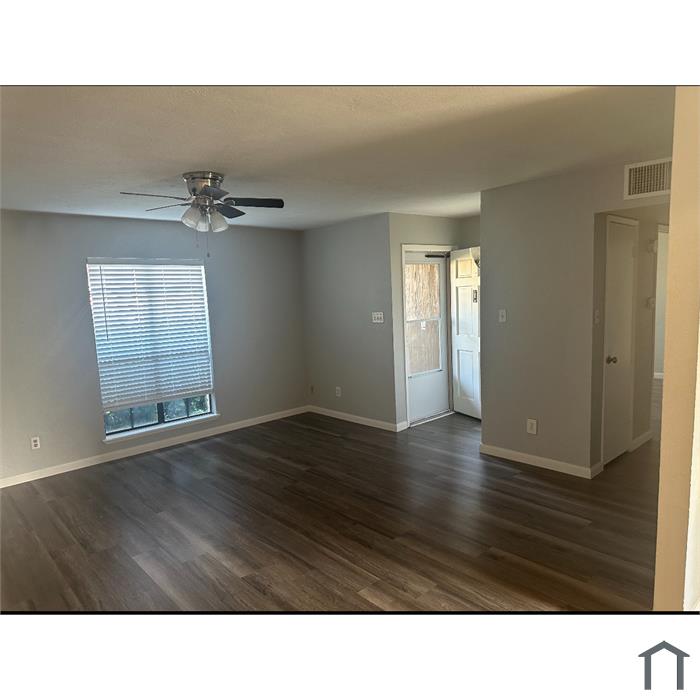 7425 Long Canyon Trl