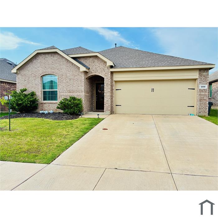 1208 Mesquite Ln